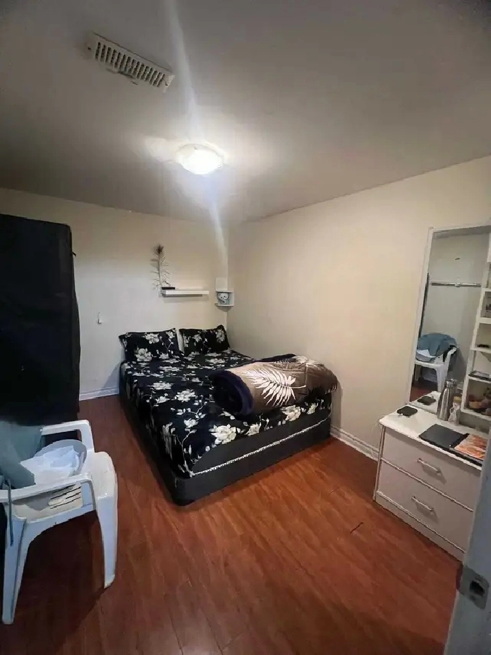 SHARED MASTER BEDROOM (2BHJ BSMT) FOR RENT IN MALTON