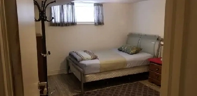 EXTREMELY BEAUTIFUL LARGE ROOM IN A WELCOME NEW HOUSE