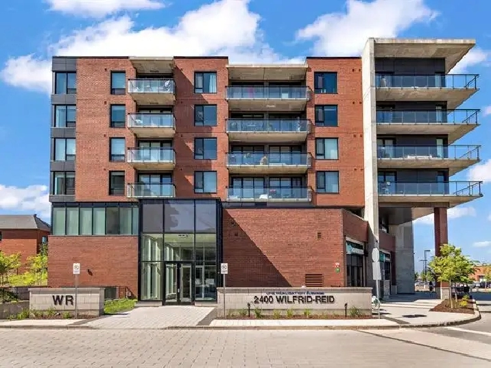 4 ½ condo unité de coin à côté du REM de Bois-Franc