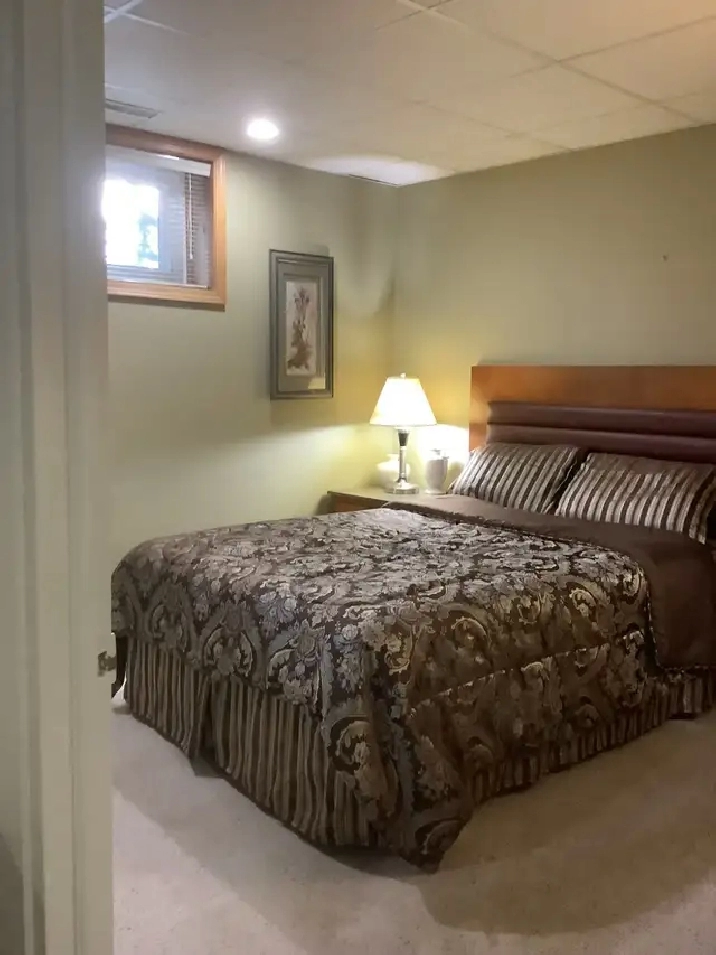 Furnished Basement  – Private Bathroom – Sandstone NW, Calgary
