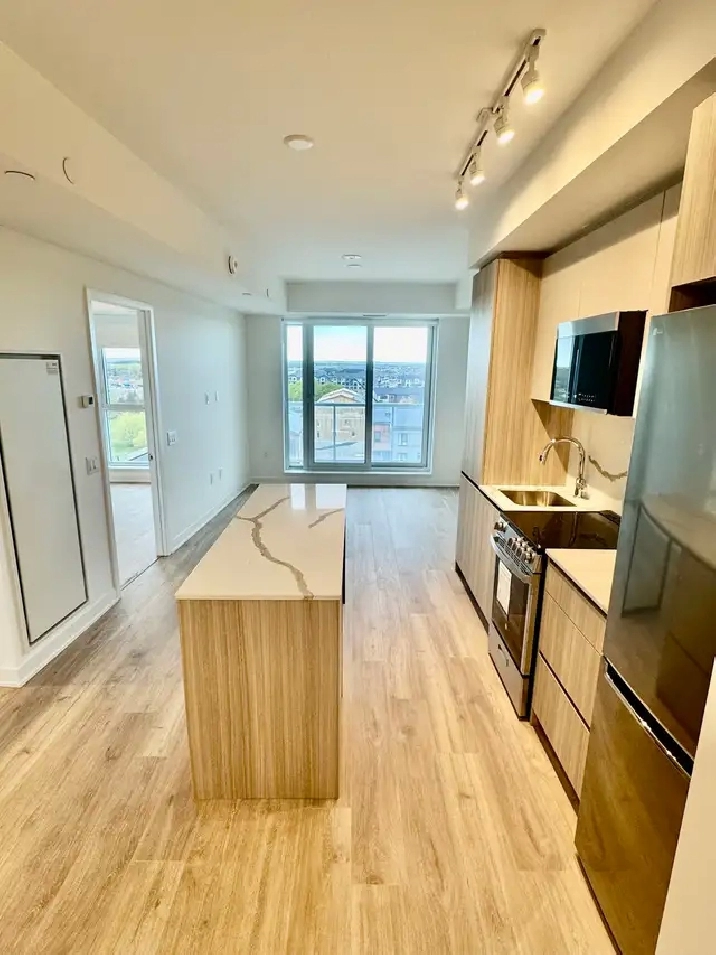 Spacious 1 Bed  Den Apartment for Rent- Below Market Rent!