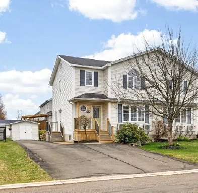 Moncton North - Semi two story OPEN HOUSE SUN May 17 - 2-4pm