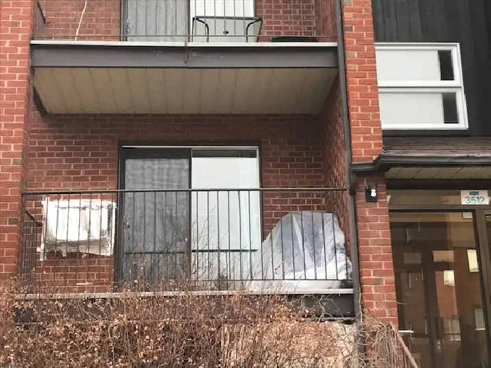 Beau grand 5½ Chomedey Laval