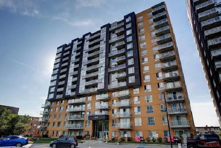 Condo 4 1/2 meublé à louer