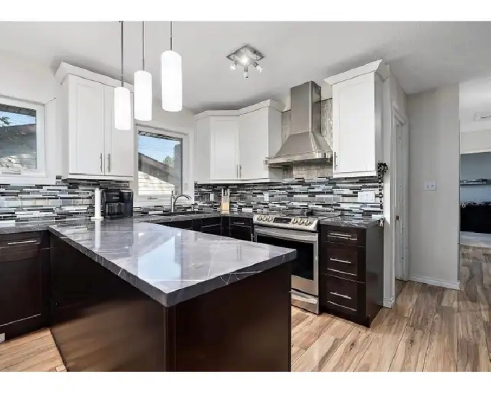 Wetaskiwin – 3 Bedroom Main Floor $1600 (Without Utilities)