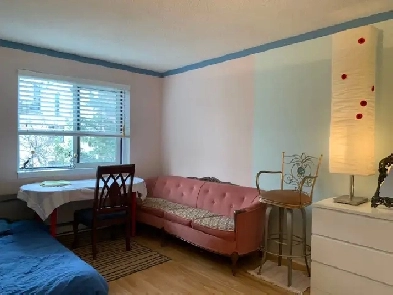 Short-term Large Ensuite Room Renting