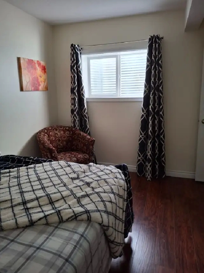Brand new Legal Suit -  Room for rent