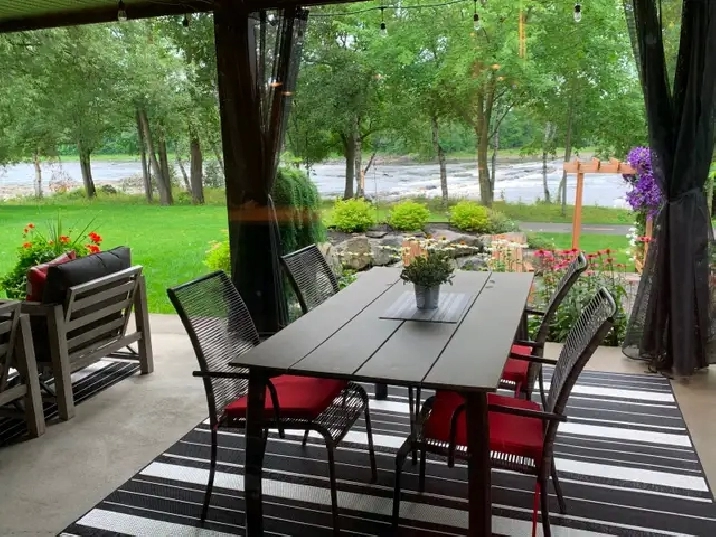 Superbe 31/2, Lévis, vue sur la rivière