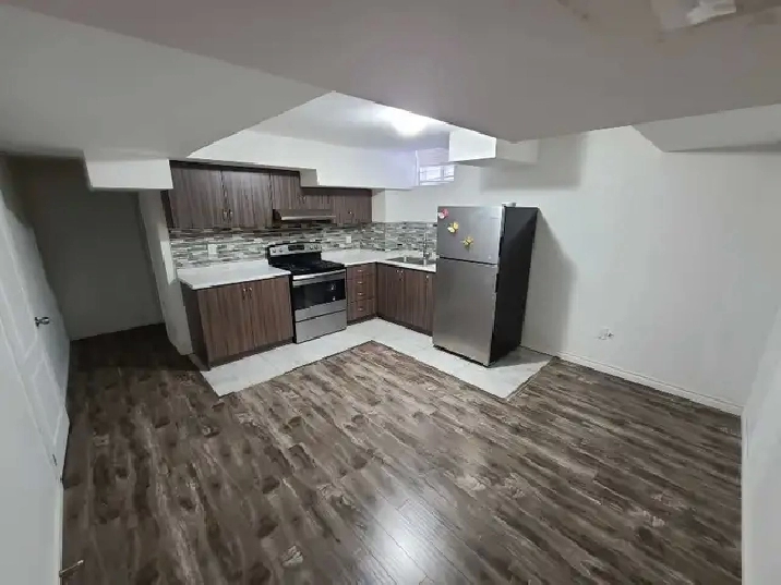 Studio basement available for rent