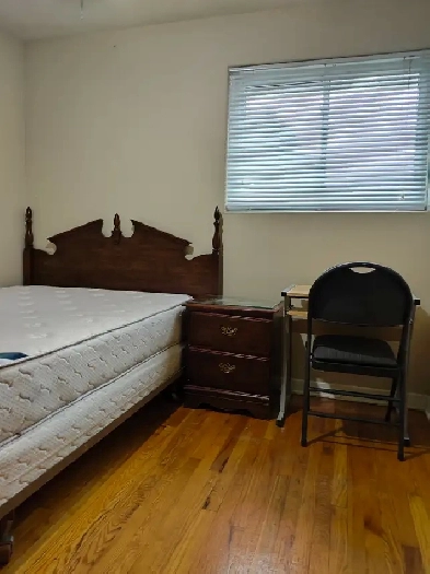 Roommate needed, near Algonquin College,$650, June 1