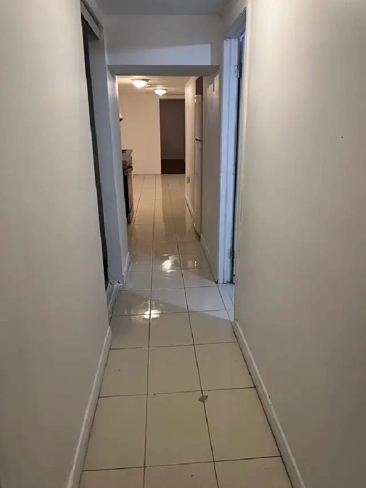 private 2 bedroom bsmt apartment - utilities   wifi included