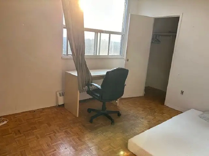 Private room for rent