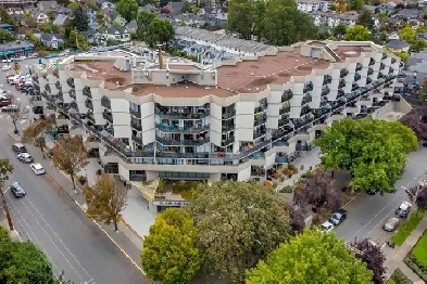 James Bay Square - 2 Bedroom available at 425 Simcoe Street, Vic
