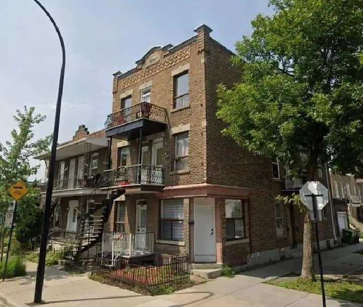 2 CH - 1 SDB - Montréal - $1,700 /mo