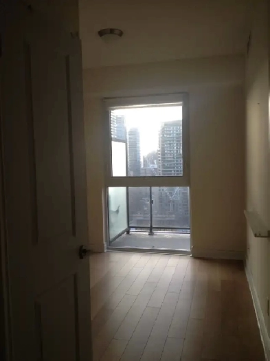 Downtown Yonge and Bloor Room Rental