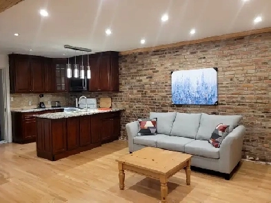 Berri-Uqam Bel 1,680.00$ appart 5 ½ meublé 3 chambres à coucher
