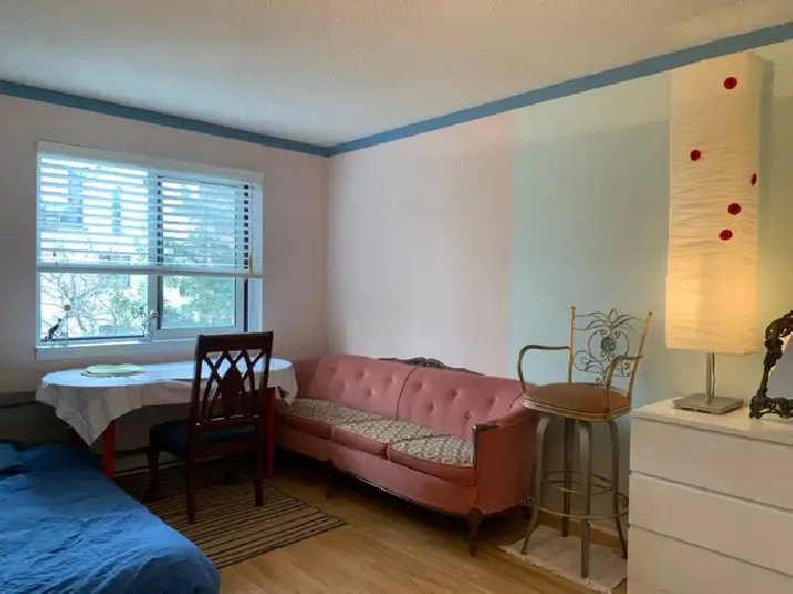 Short-term Large Ensuite Room