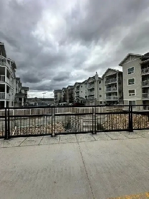 RiverWalk Villas - Recently Renovated 2 Bed 2 Bath Apartment