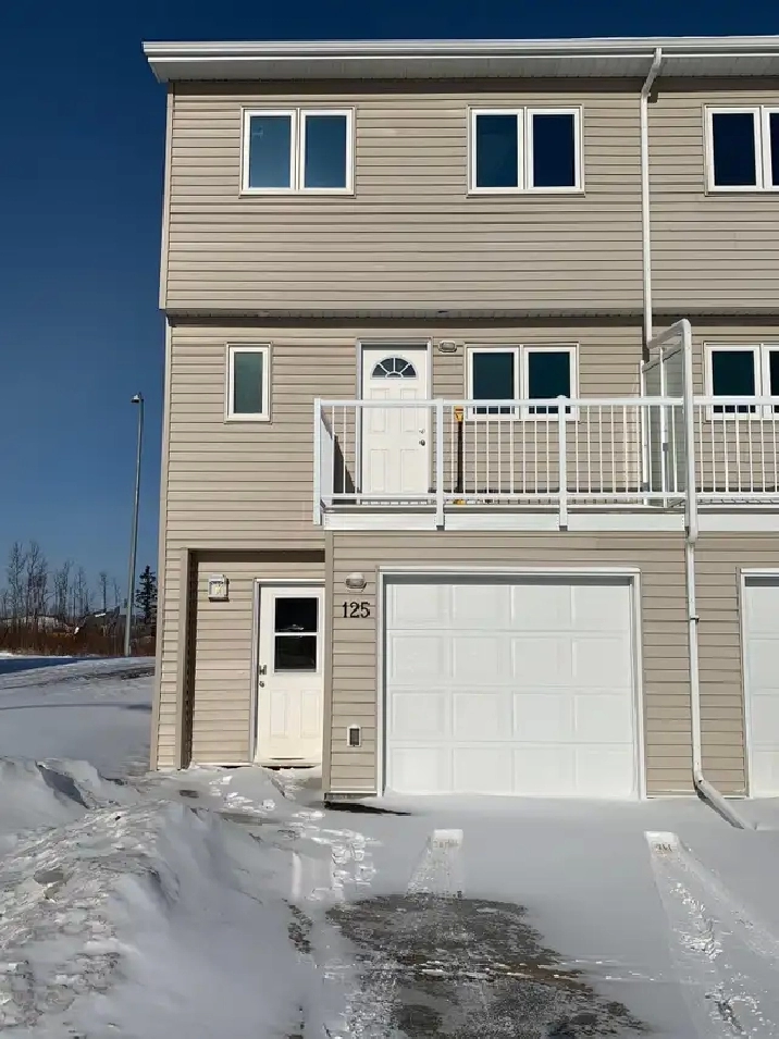 125 Ashgrove Dr