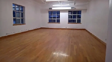 Open Concept Loft, 15 foot ceiling, Live/Work Studio