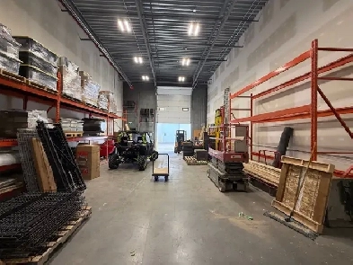 Shop/Office for rent