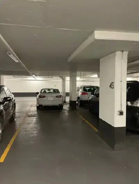 Parking spot for rent- World on Yonge Markham