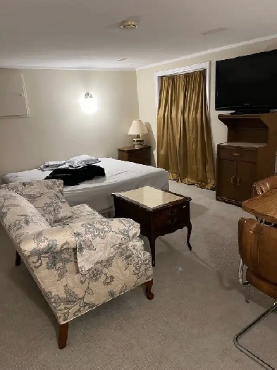 Extra large basement bedroom