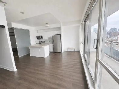 Toronto Financial District condo 1 1, 2 full washrooms  for rent