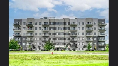 Condo 3 ½ TOUT MEUBLÉ & TOUT INCLUS au Quartier Dix30 à Brossard