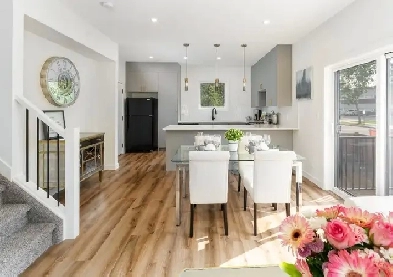 Spruce Ave 3 Bed 2.5 Bath Upper Suite For Rent Edmonton!