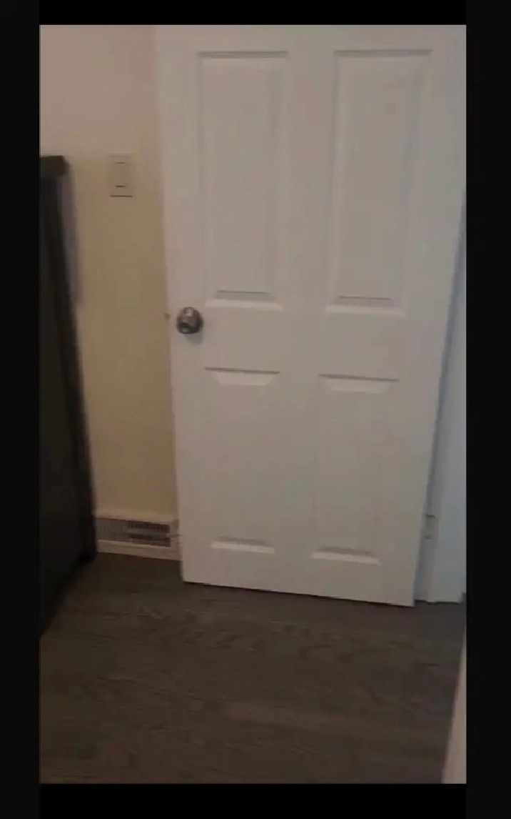 Private Room for Rent (Female Only/Pharmacy & Ellesmere/ Utl Inc