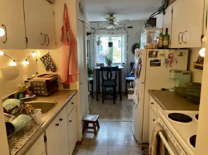 Private room for rent (female only)