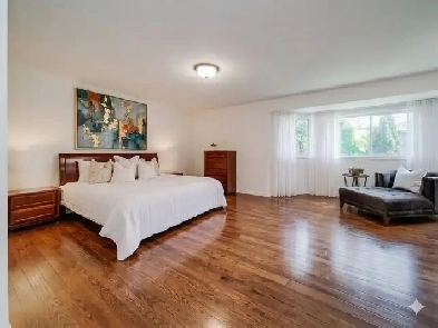 Private Master Bedroom Available for Rent in Mississauga