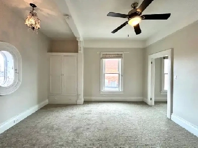 CENTRAL LOCATION 1 Bedroom   Office Downtown!