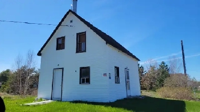 HOUSE FOR SALE / LAND FOR SALE -- ( FIXER-UPPER )