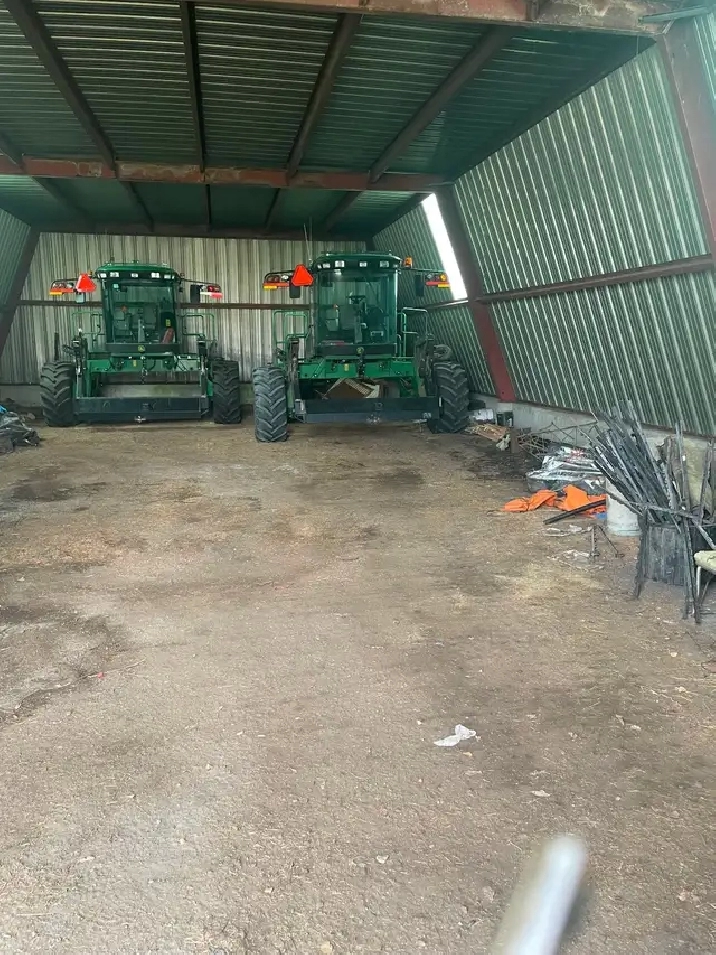 Quonset for lease.