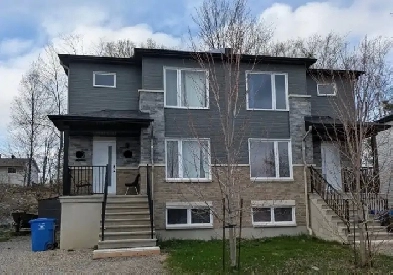 3 bedrooms townhomes for rent