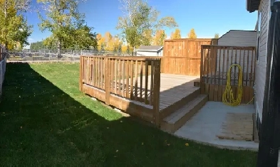 Duplex for Rent in Didsbury - 23 Deer Coulee Dr. T0M 0W0