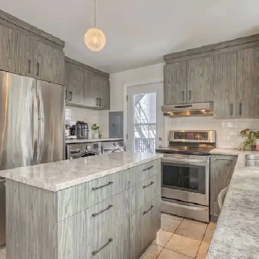 Très bel appart à louer à Longueuil ! 3 chambres et 1 SDB 2000$