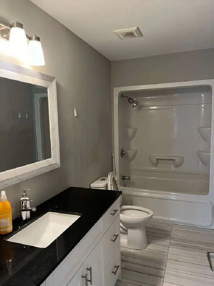 2 Bedroom Beautiful Full Home for Rent Close to Devonshire Mall