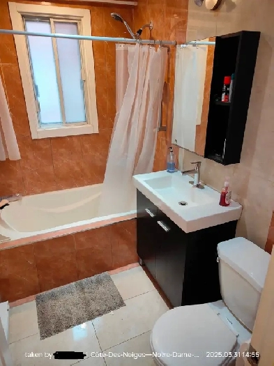 Large size bedroom, $690/month cote-des-neiges
