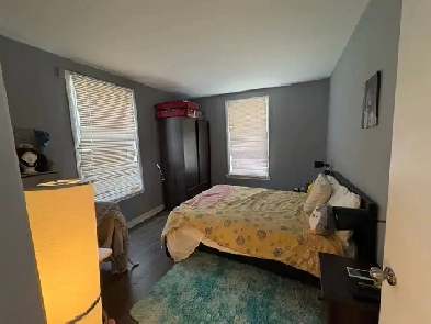 Belle chambre à louer pour juin
