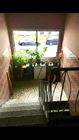 5 1/2 à louer avec 3 chambres fermées