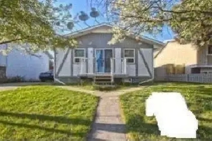 MAIN FLOOR FOR RENT