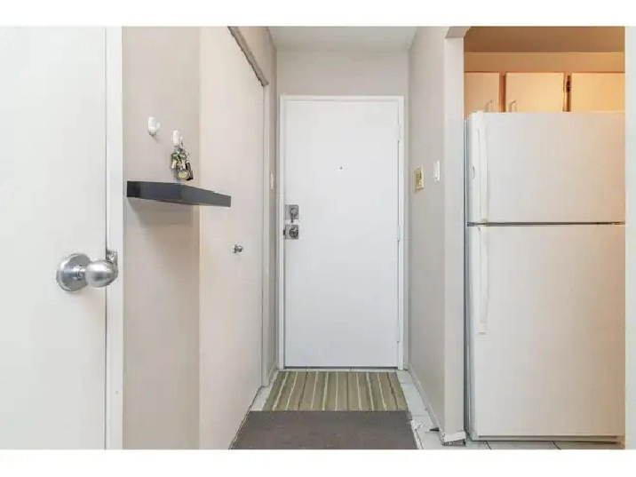 Condo 4 ½ à louer à 800 m du métro Montmorency – 1 600 $
