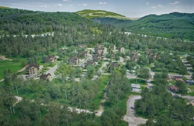 10 TERRAINS À VENDRE À STE-ADÈLE PRÊT À CONSTRUIRE POUR TRIPLEX