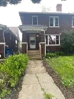 1980/month - Full house in Walkerville