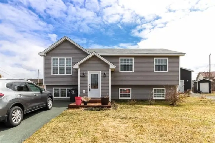 Great Home-Great Garage-Great Yard-Great Location!