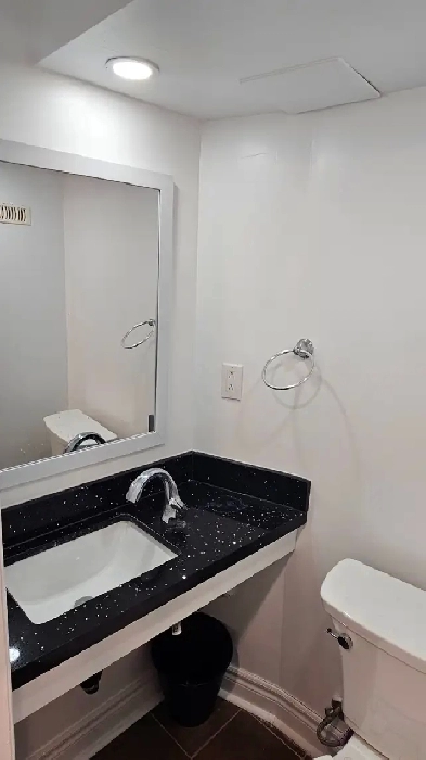 Room for Rent near Don Mills Subway & Sheppard!