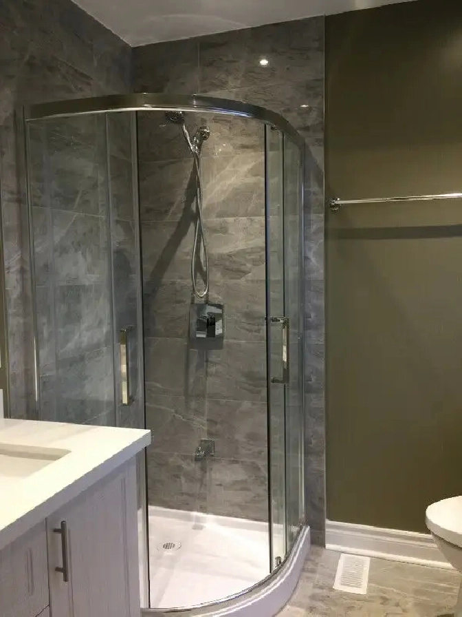 Short Term Private Room With Private Washrm- Lakeshore/Kipling